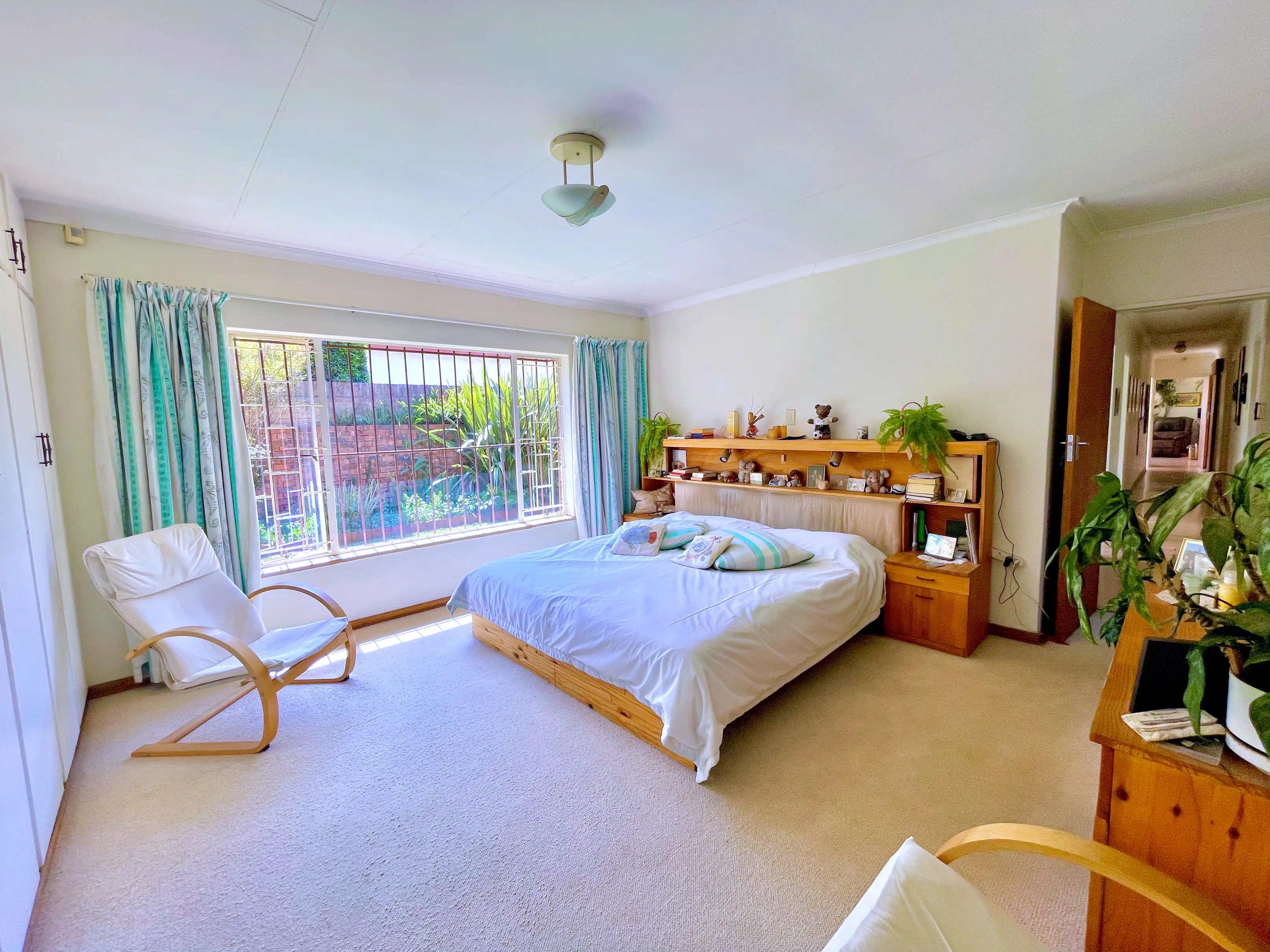 Real Estate Photo 1